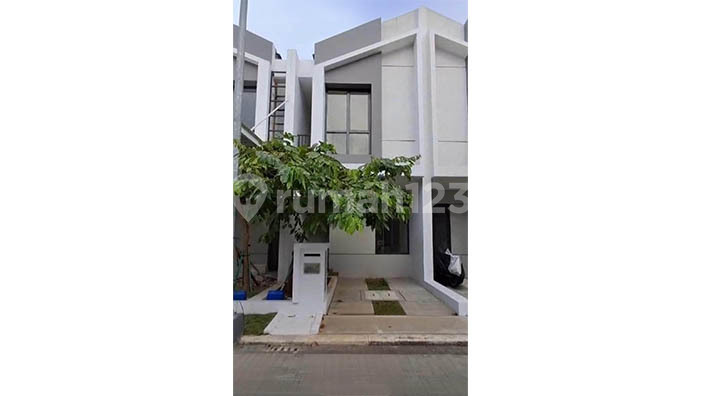 Disewa Rumah Cluster Kana, Harapan Indah, Bekasi