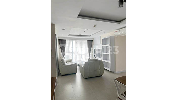 French Walk Tower Evian Garden Apartment, Kelapa Gading