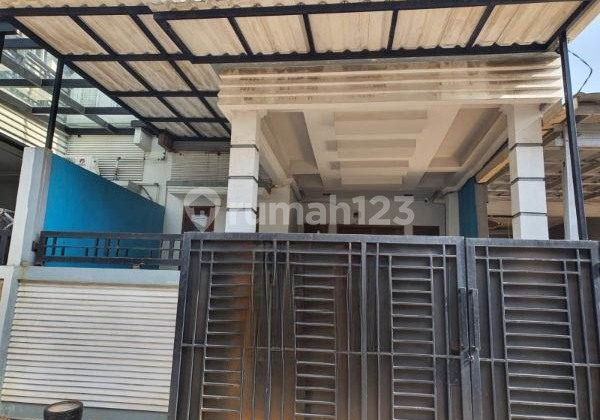 Rumah Gading Griya Lestari, Kelapa Gading