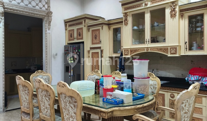 Rumah Bukit Gading Mediterania, Kelapa Gading 2