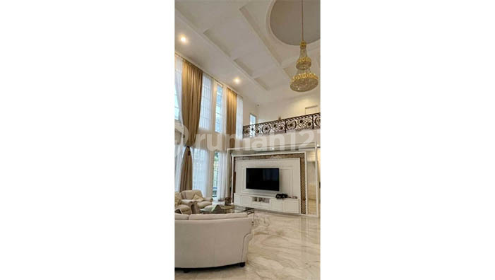 Rumah Mewah Cempaka Putih Barat, Luas 30x28m2 2