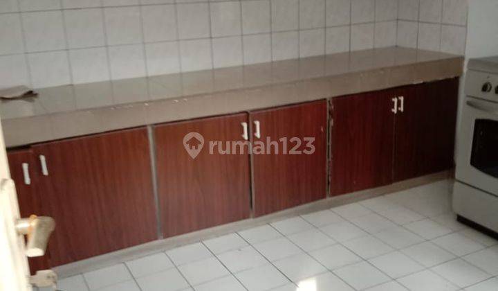 Rumah 2 Lantai Bagus Asri Halaman Besar Siap Huni 2