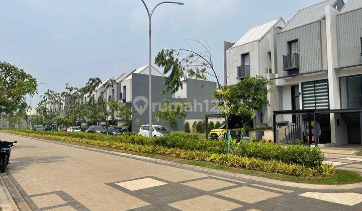 Rumah 2 Lantai Baru Full Furnished Siap Huni 1