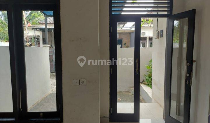Hunian Minimalis Dekat Jalan Raya Di Penarungan Badung  4