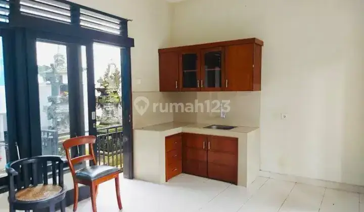 Hunian Minimalis Dekat Jalan Raya Di Penarungan Badung  8