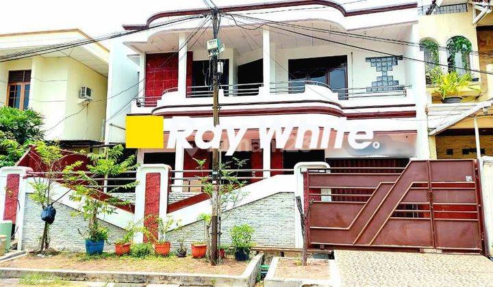 Dijual rumah 2 lantai lokasi favorite puri indah  1