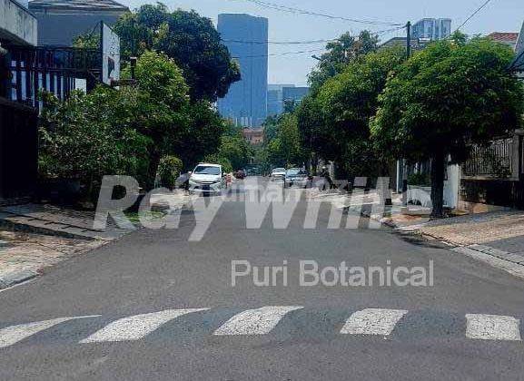 rumah puri indah 3 lantai lingkungan TOP 2