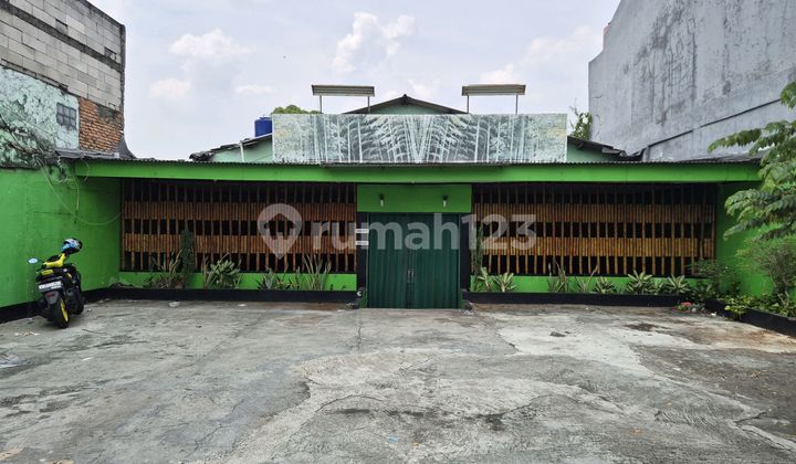 For Rent. 1-Story Building in Puri Indah Area. For Rent. 1-Story Building in Puri Indah Area.