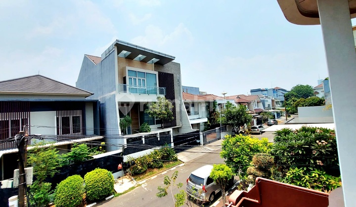 Dijual Rumah 2 Lantai Kawasan Puri Indah Lokasi Favorite 2