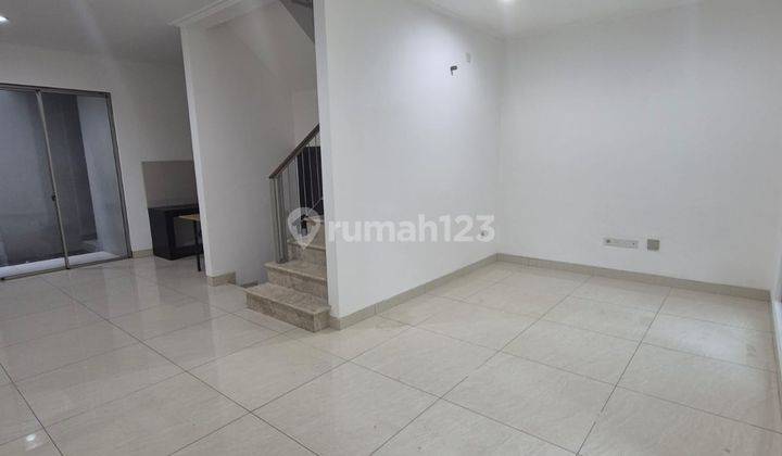 Rumah Semi Furnished 3 Bedroom Golf Island Pik 2