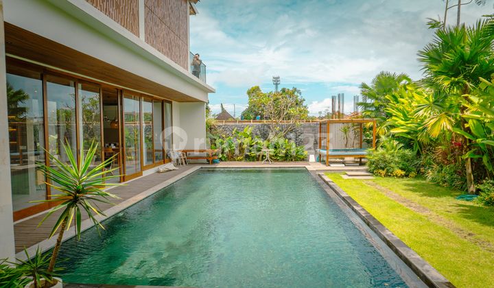 Luxury Tropical Villa Canggu Luxury Tropical Villa Canggu