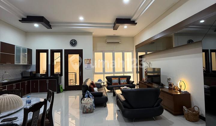 Rumah Full Renov Mayang Permai Pik 7X25 Rumah Full Renov Mayang Permai Pik 7X25