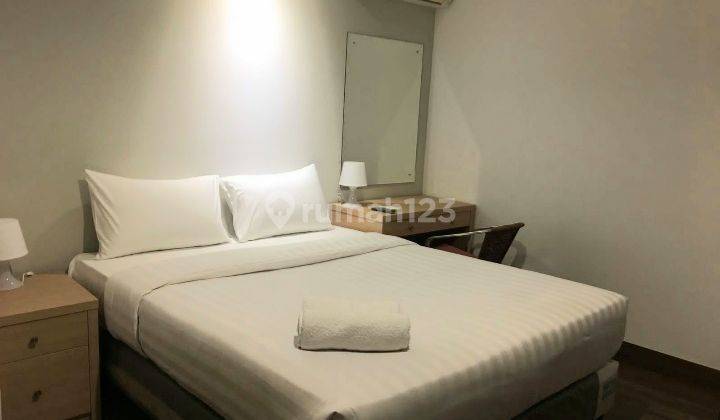 Disewakan 2br Apartemen Permata Senayan Best View Pool 1