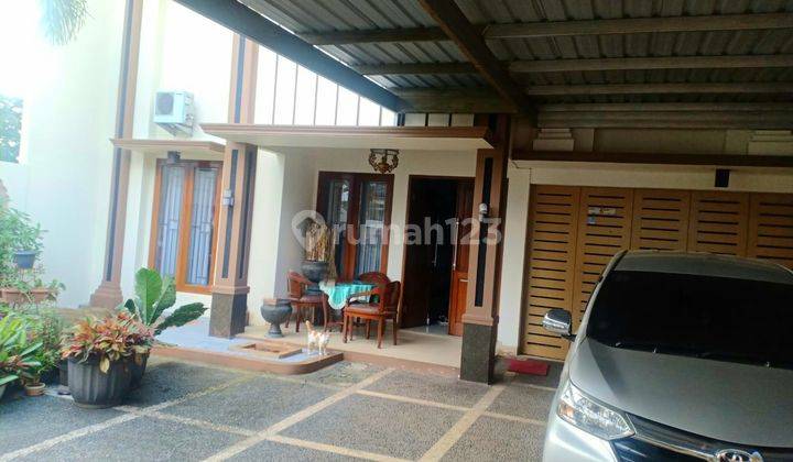 Dijual Rumah Nyaman Asri Daerah Pengadegan Pancoran Rp. 13 M nego 1