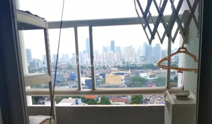 foto lainnya dijual 1br hook apartemen menteng