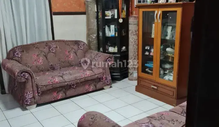 Dijual Rumah Di Tebet, Jakarta Selatan Rp. 6.6 M Nego 2