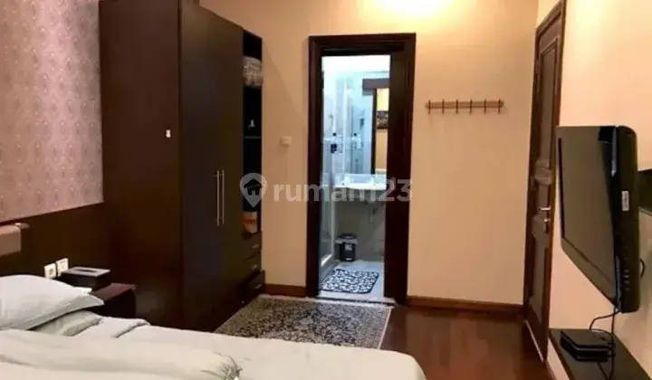 Disewakan 2br Apartemen Belleza Permata Hijau Rp. 9.5 Jt/Bln Nego 2