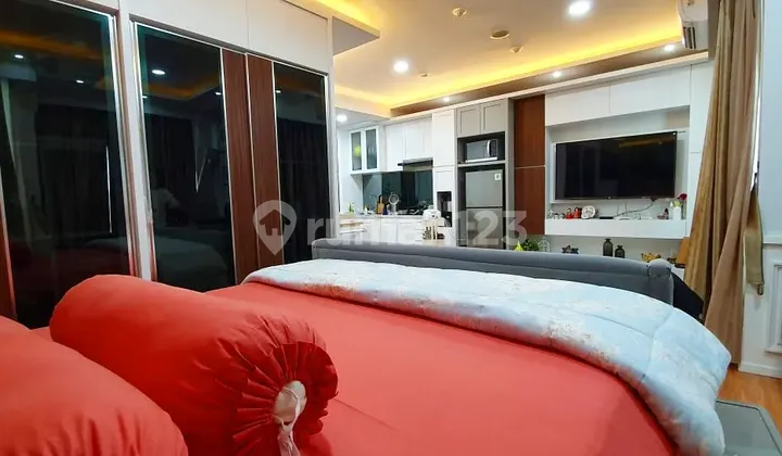 Dijual Studio Woodland Park Residence Best View Pool Rp. 1.7 M 2