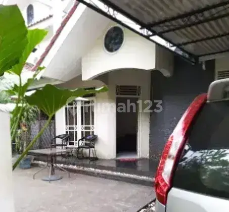 Dijual Rumah Asri Daerah Bintaro Pesanggrahan 2