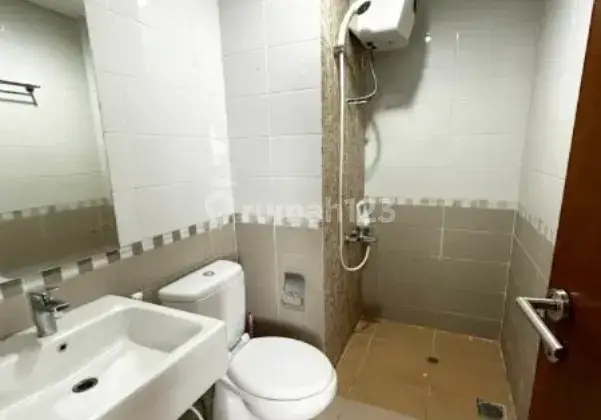 Disewakan 3BR Apartemen The Royal OLIVE Residence 6