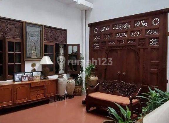 Dijual Rumah Kost 2 Lantai Daerah Pancoran Jakarta Selatan  1