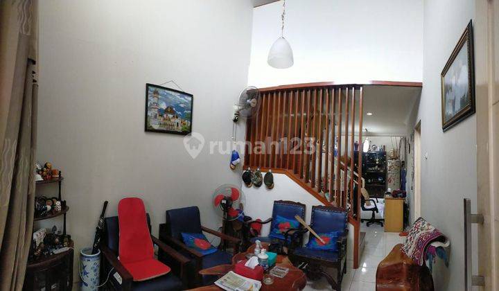 Dijual Rumah Cluster 2 Lantai Daerah Tebet Jakarta Selatan 2