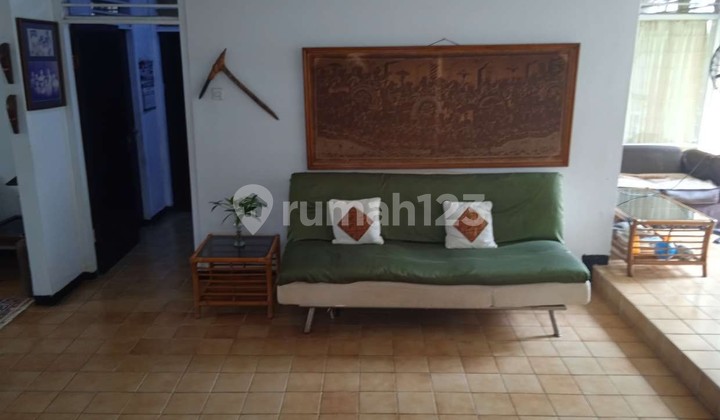 Dijual Rumah Asri Kebayoran Lama 2