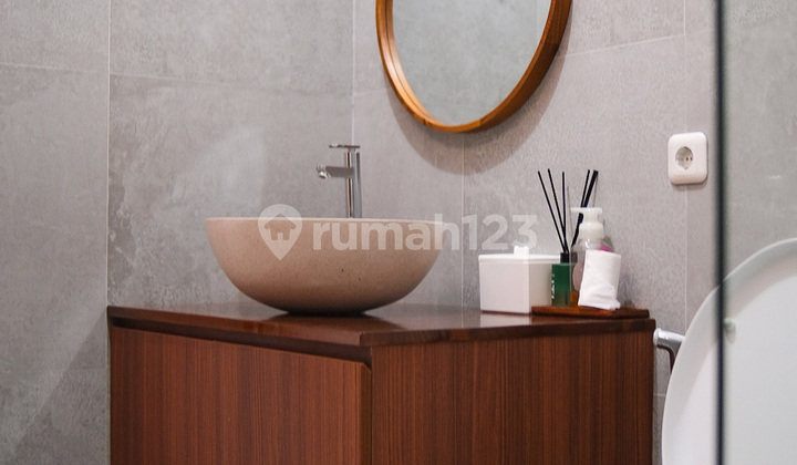 For Sale 2-Story House in Pasar Minggu Area 2