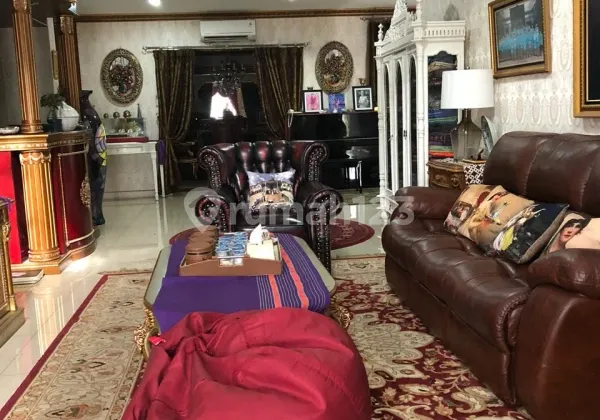 Dijual Rumah Mewah 2 Lantai 2