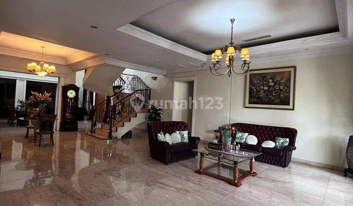 Dijual Rumah 2 Lantai Siap Huni Kebayoran Baru  1