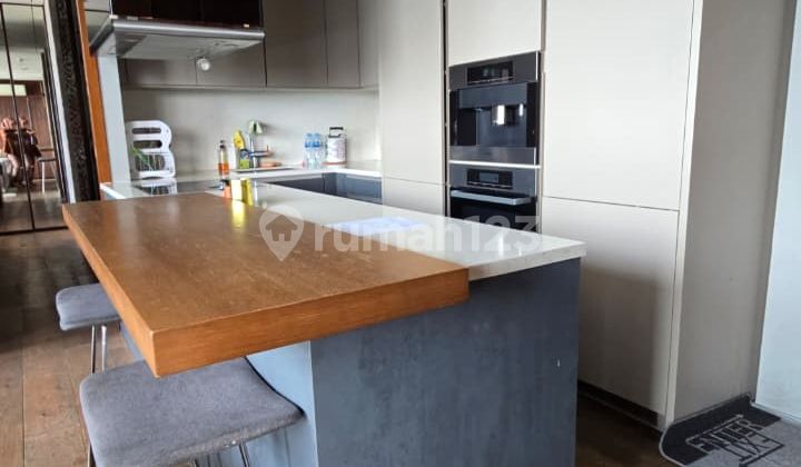 For Sale 2BR Lavenue Pancoran Furnished Apartment