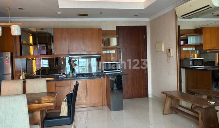 Disewakan 2BR Apartemen Denpasar Residence Furnished 2