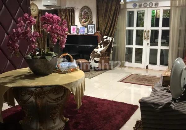Dijual Rumah Mewah 2 Lantai Dijual Rumah Mewah 2 Lantai