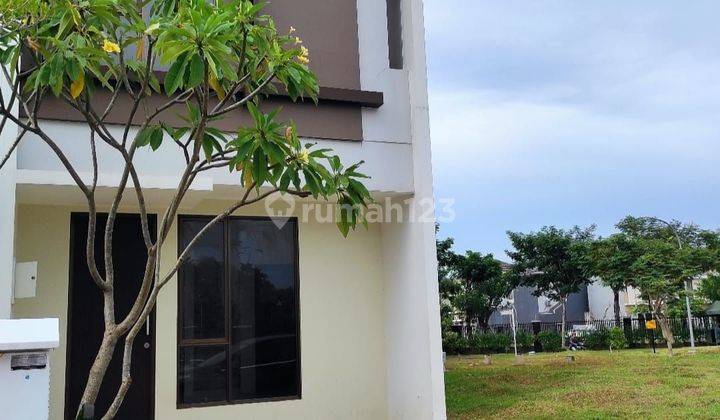 Rumah mungil cantik di Graha Raya Bintaro 1