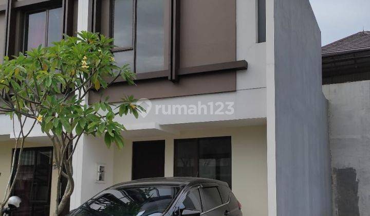 Rumah mungil cantik di Graha Raya Bintaro 2