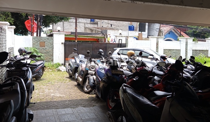 Di Jual Rumah Hitung Tanah Di Cempaka Bintaro 2