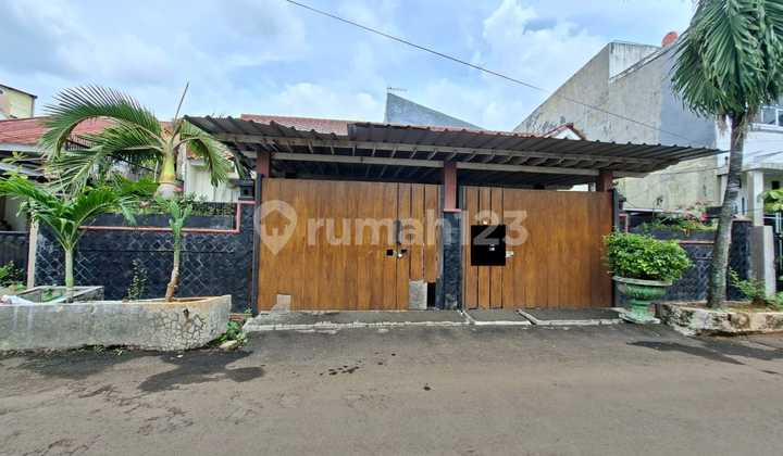 Rumah 1 Lantai di Cluster Graha Raya Bintaro Jaya Rumah 1 Lantai di Cluster Graha Raya Bintaro Jaya