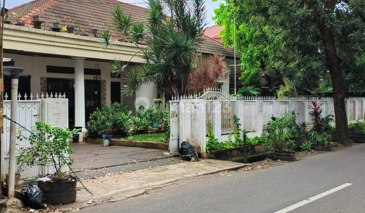 Rumah Mewah, Asri dan Siap Huni di PASAR REBO 1