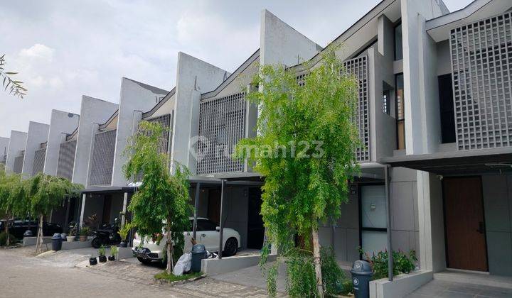 Rumah kan di Grand Wisata Cluster O2: Full furnished siap huni. 2