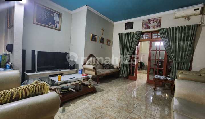 Rumah Dijual di Bekasi Barat Pengasinan - Strategis Dekat Tol dan menguntungkan,