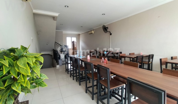 For Sale: 3.5-Story Shophouse in Grand Wisata - Festival Garden, Most Strategic & Busy Location For Sale: 3.5-Story Shophouse in Grand Wisata - Festival Garden, Most Strategic & Busy Location