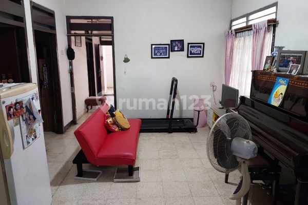 Dijual Rumah Di Jl. Attahiriyah Pasar Minggu