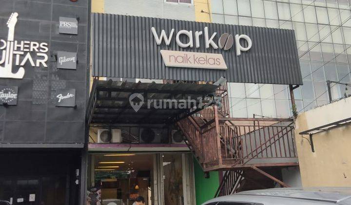Ruko 3 Lantai di Veteran Raya, Jakarta Selatan 1