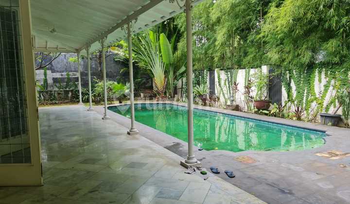 Rumah di Area Prapanca Kebayoran Baru, Lokasi Strategis, Dekat Kemang, Tb Simatupang