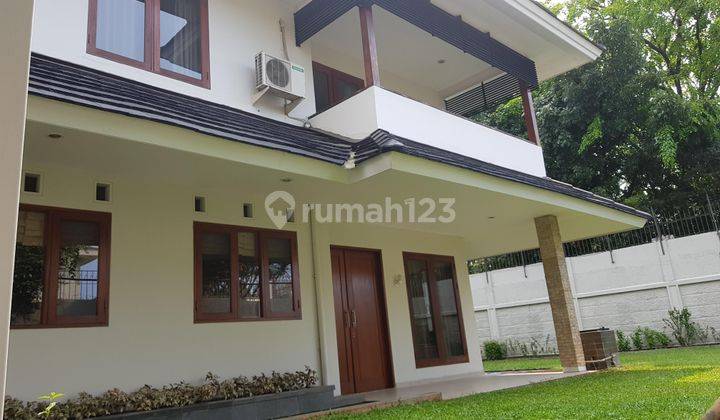 Rumah Nyaman Siap Huni di Lokasi Strategis Simprug Permata Hijau Kebayoran Baru 1