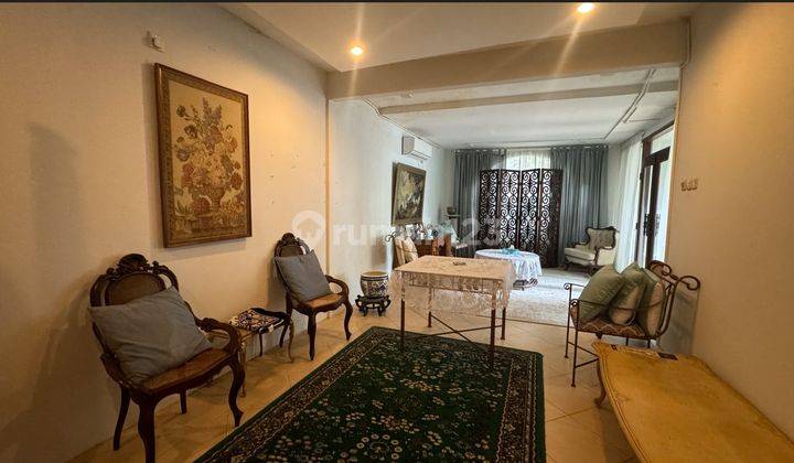 Dijual Rumah di Area Erlangga, Nempel Scbd Dekat Senopati Raya. Bisa Jalan Kaki. Langka 