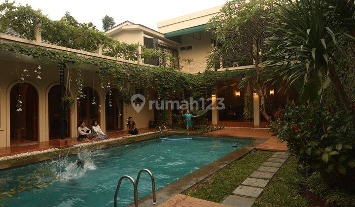 Rumah Sewa Full Furnished di Cipete Ada Kolam Renang Dekat Sekolah Prancis, Jis, Anglica School