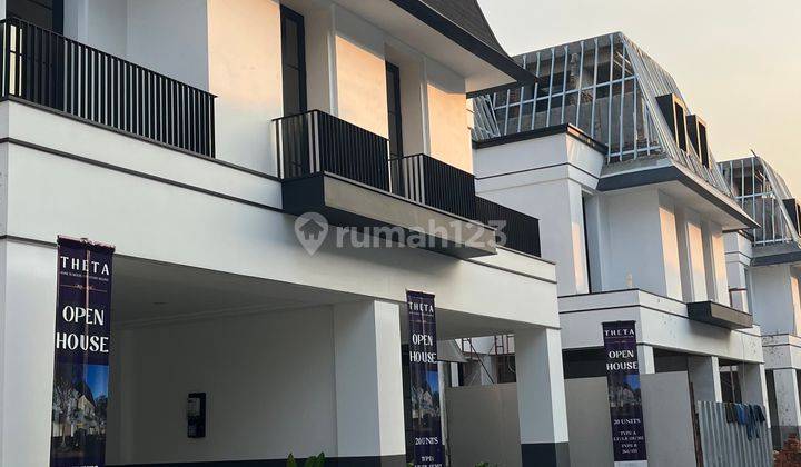 Rumah Mewah 3 Lantai Ada Roof Top, Dalam Komplek Ekslusif di Pondok Indah Dekat Pim 1