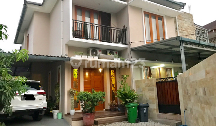 Rumah Tropical Modern di Lebak Bulus Ada Kolam Renang - LT 440M2, Dekat MRT Rumah Tropical Modern di Lebak Bulus Ada Kolam Renang - LT 440M2, Dekat MRT