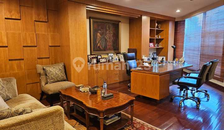 Office Space 3 Lantai 650M2 di Kantor Taman Kawasan Mega Kuningan Office Space 3 Lantai 650M2 di Kantor Taman Kawasan Mega Kuningan